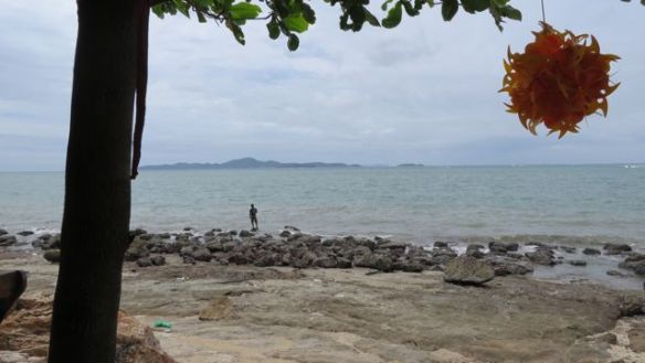 Näkymä pöydästä merelle