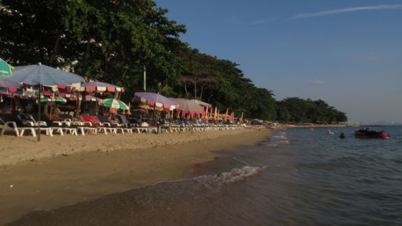 Pratamnak beach
