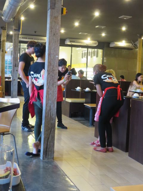 Ja pääsi aika moneen kuvaan...