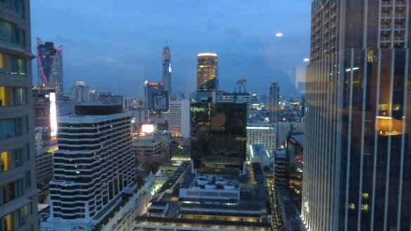 Näkymä huoneistosta 27. kerroksesta