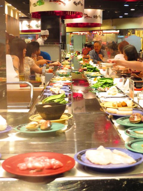 Läheskään kaikkea syömääni en tunnistanut... mutta erittäin hyvää oli!