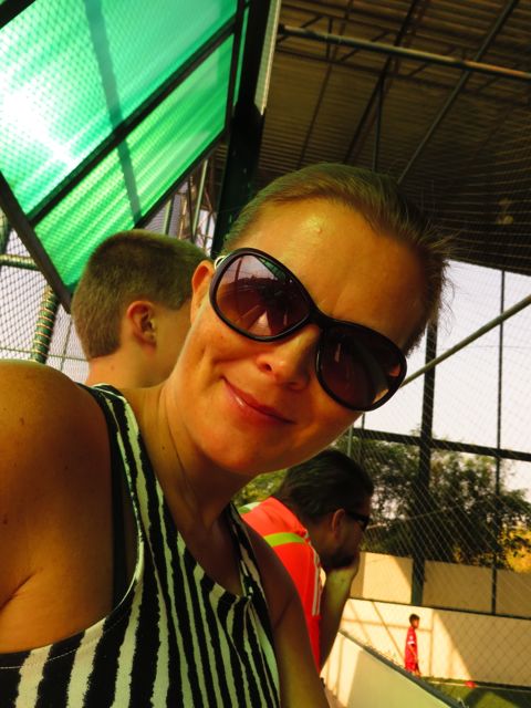 Piekku halusi ottaa äidistä kuvan!