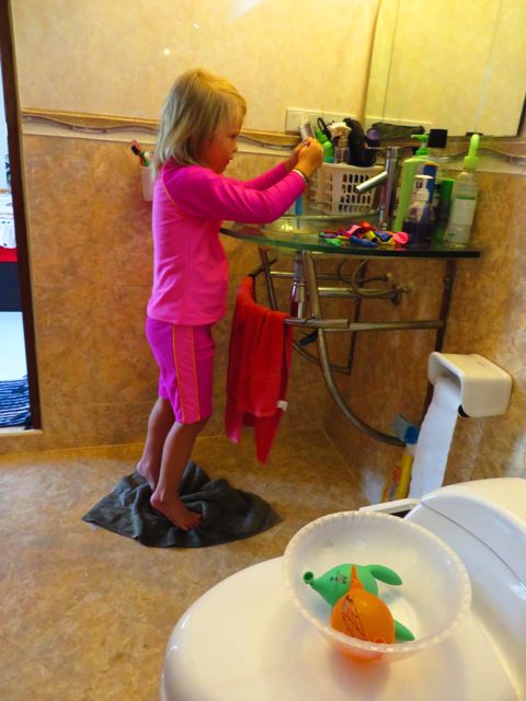 Viikonlopun hitti olivat myös ilmapallot, täytettyvä joko ilmalla tai vedellä