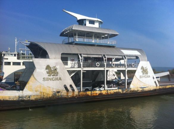 "Kilpailevan firman" lautta Changille