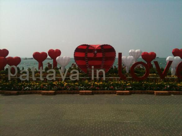 Kaupunki valmistautuu sydänkäpystenpäivään...