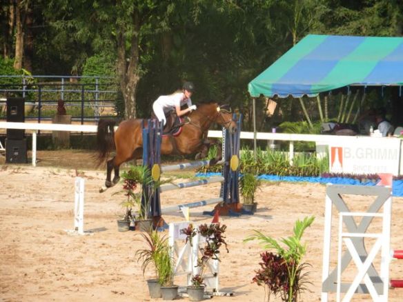 Katsoimme luokat 60-110 cm, suoritusten taso oli tosi vaihteleva