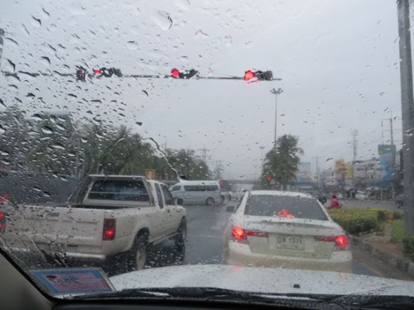 Matkantekoa sateessa...