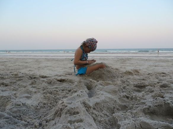 Hua Hinin ainoa miinus taitaa olla se, ettei aurinko laske meren puolelle... Kaunista iltaruskossa on silti