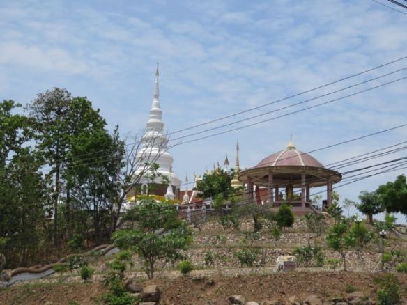 Yksi monista matkan varren "wateista" ei temppeleistä