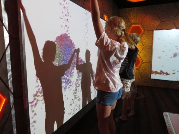 Interaktiivisia tauluja