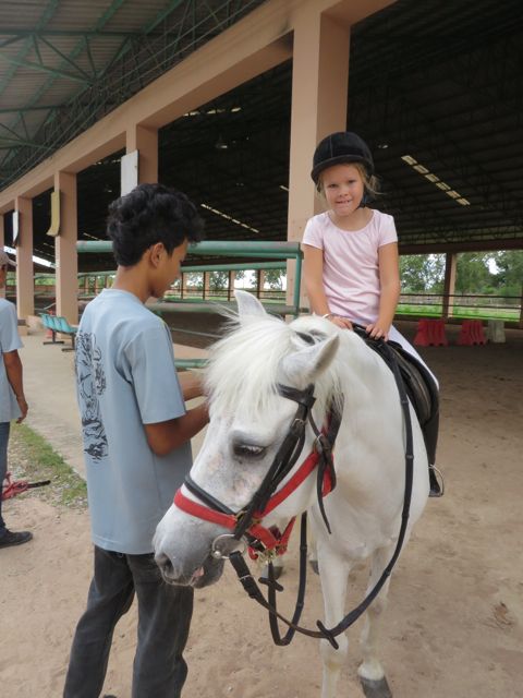 Piekkukin pääsi ratsaille pitkästä aikaa