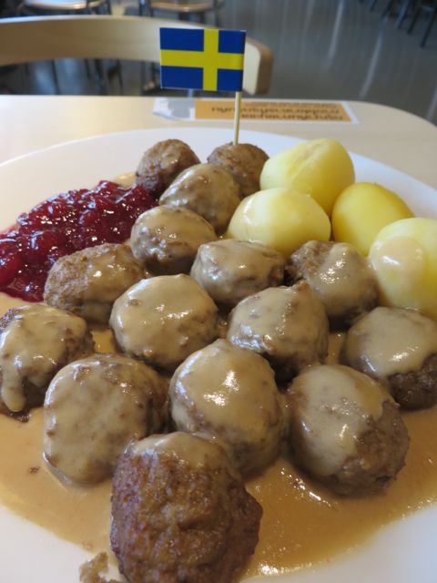 Aaah, så gott -paitsi gummipotatisar, muussia ei ollutkaan!