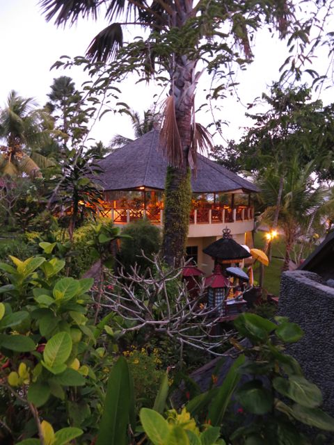 Vieressä oli toinen hotellin ravintoloista